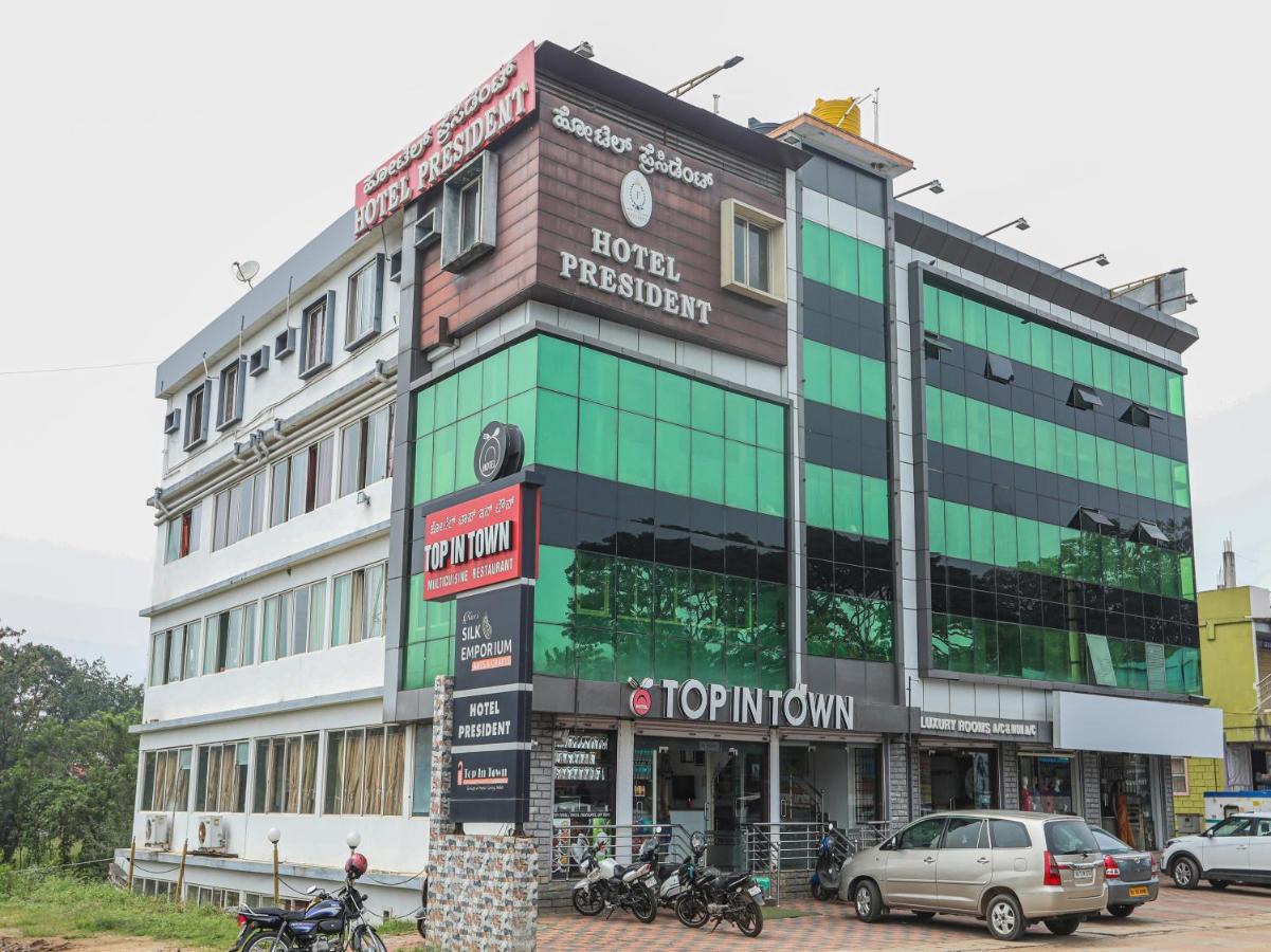 Capital O 84002 Hotel Top In Town President Kushālnagar Zewnętrze zdjęcie